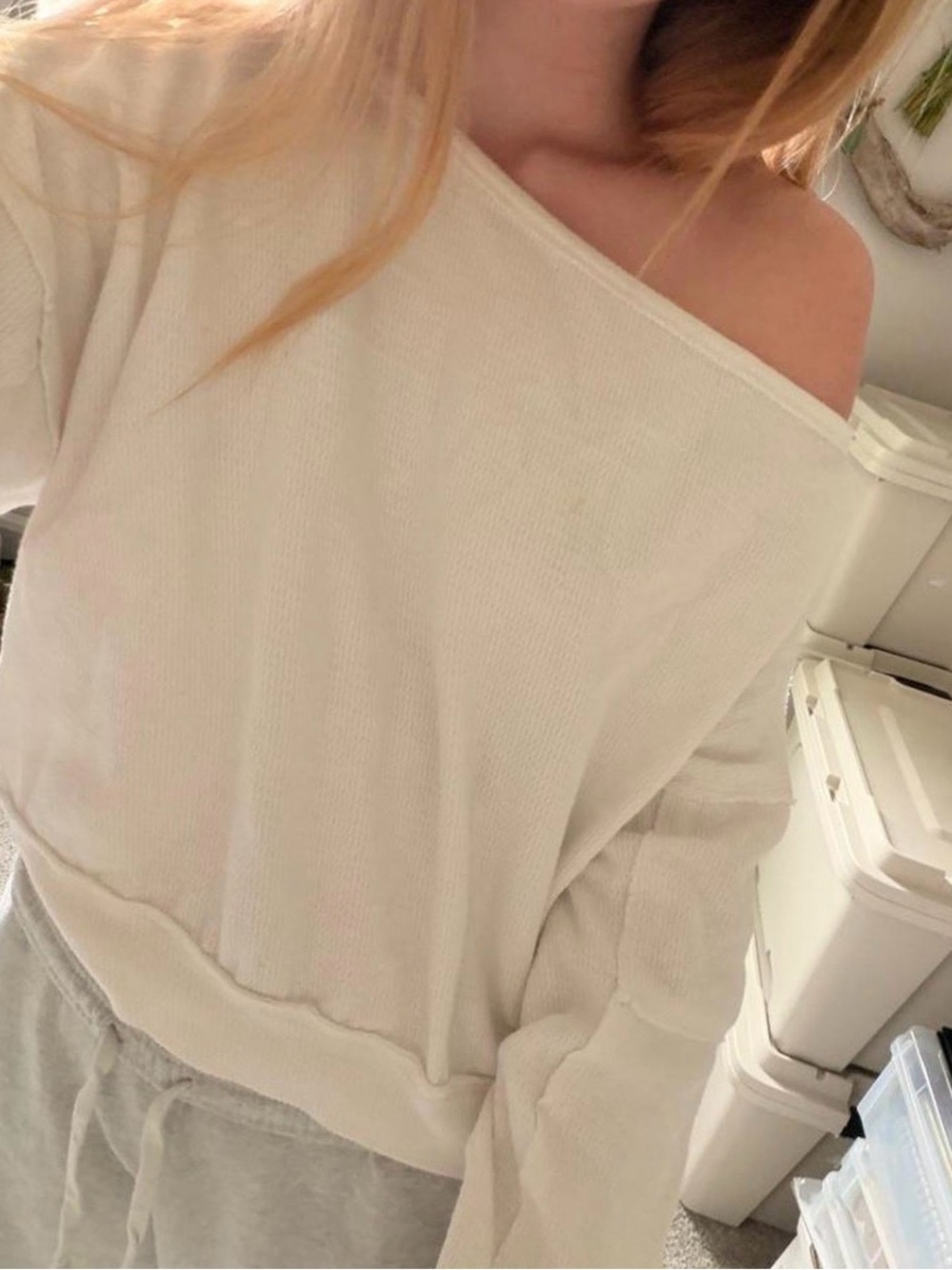 We The Free Cream Off-Shoulder Lightweight Sweater - Picture 1 of 5